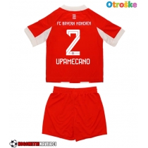 Otroške Nogometnih dresov Bayern Munich Dayot Upamecano #2 Domači 2025-26 Kratki rokavi (+ hlače)